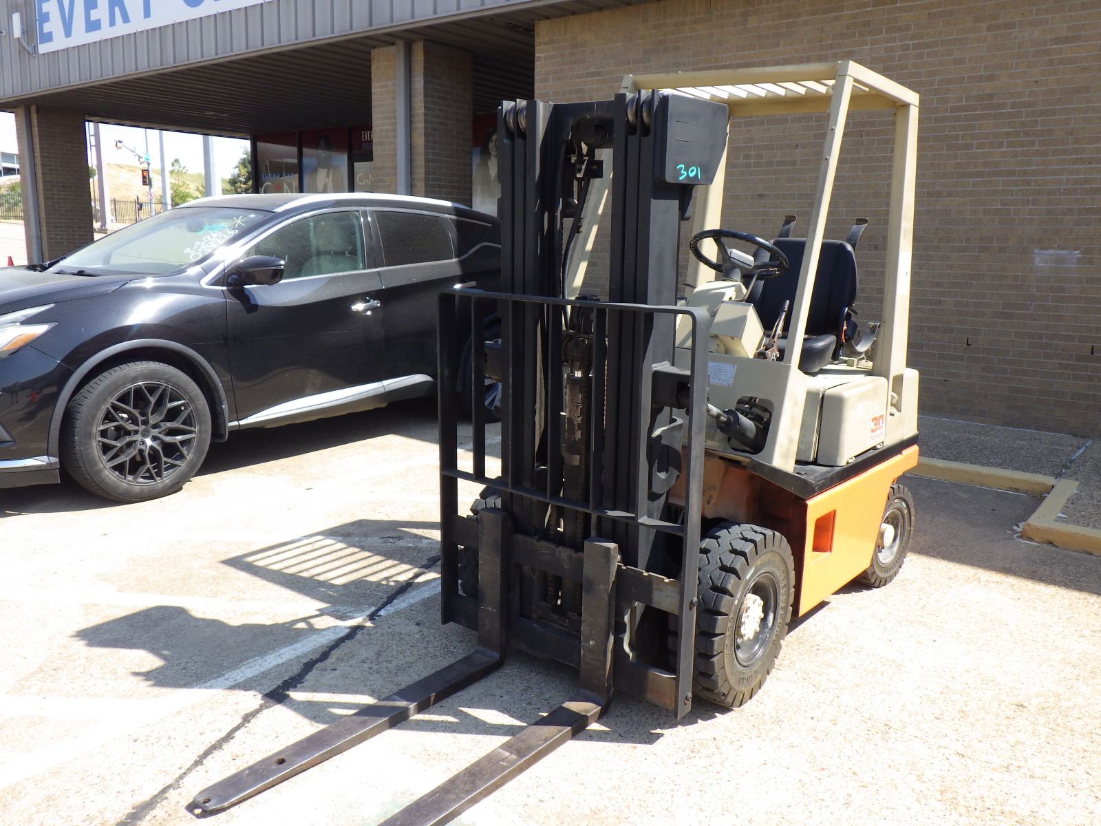 Nissan FORKLIFT