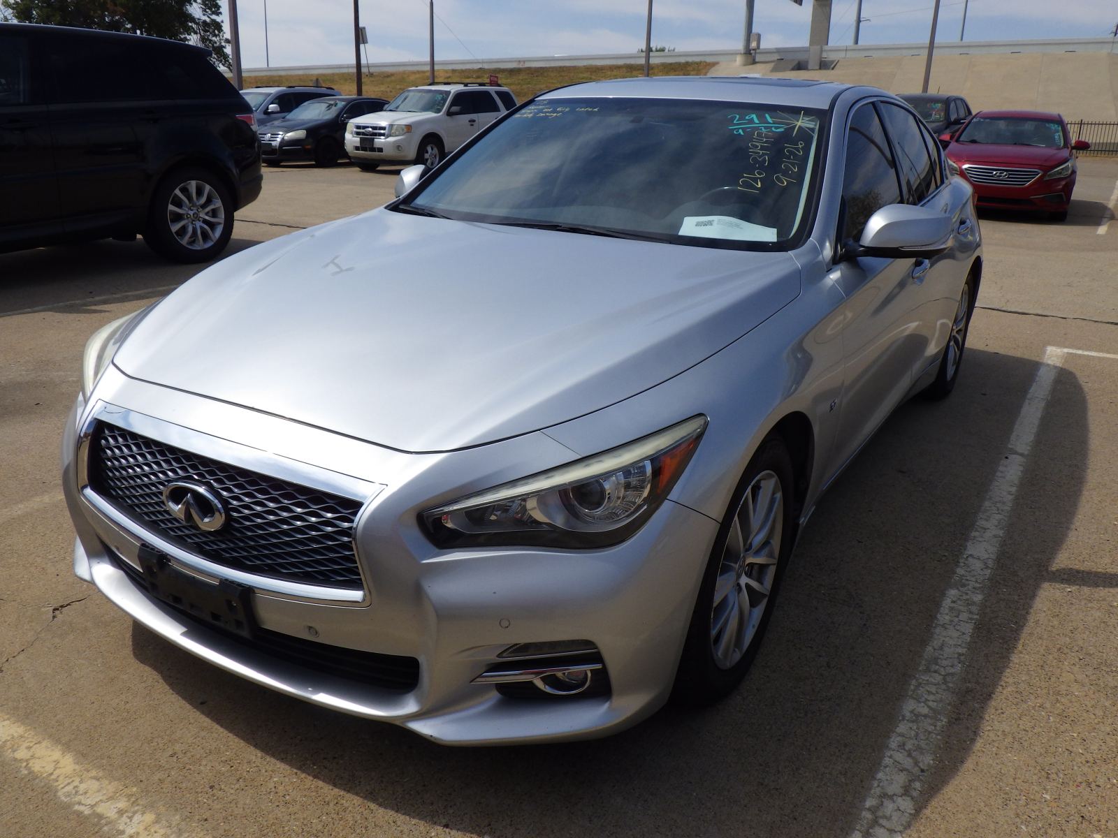 2015 Infiniti Q50